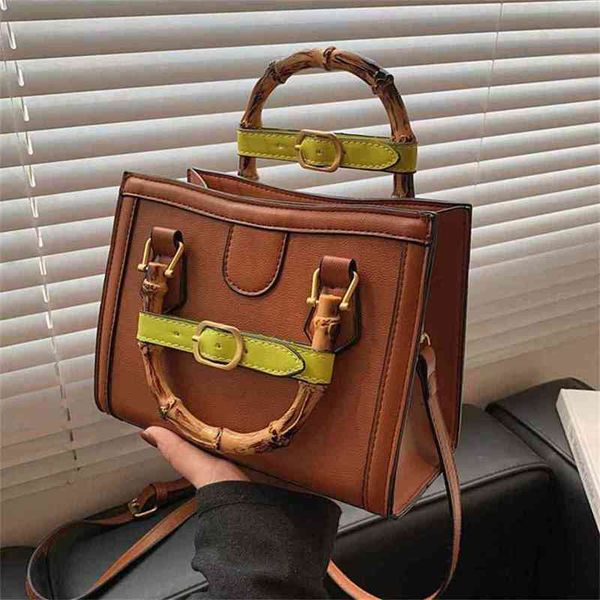 2022 factory wholesale handbag bamboo portable large capacity women's bag texture single shoulder solid color leisure bag
2022 factory wholesale handbag bamboo portable large capacity women's bag texture single shoulder solid color leisure bag
