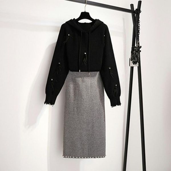 plus size tracksuits fall two piece set women hooded collar loose knitting pullover +elegant elastic waist beading split skirt ladies suit, Black
plus size tracksuits fall two piece set women hooded collar loose knitting pullover +elegant elastic waist beading split skirt ladies suit, Black