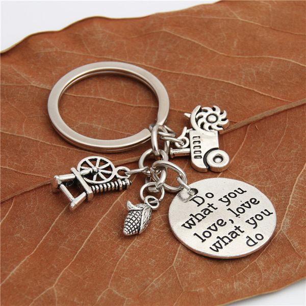 10pcfarmer keychain gift farm girl equipment tractor keyring corn on the cob do what you love jewelry e2048, Silver
10pcfarmer keychain gift farm girl equipment tractor keyring corn on the cob do what you love jewelry e2048, Silver