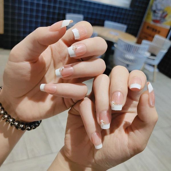 false nails 24pcs pearl inlaid nail patch glue type removable long paragraph fashion manicure save time faux ongles, Red;gold
false nails 24pcs pearl inlaid nail patch glue type removable long paragraph fashion manicure save time faux ongles, Red;gold