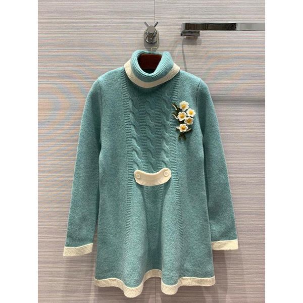 casual dresses high end temperament 11.27 luxury flower decoration turtleneck twist wool female fashion knitted short dress, Black;gray
casual dresses high end temperament 11.27 luxury flower decoration turtleneck twist wool female fashion knitted short dress, Black;gray