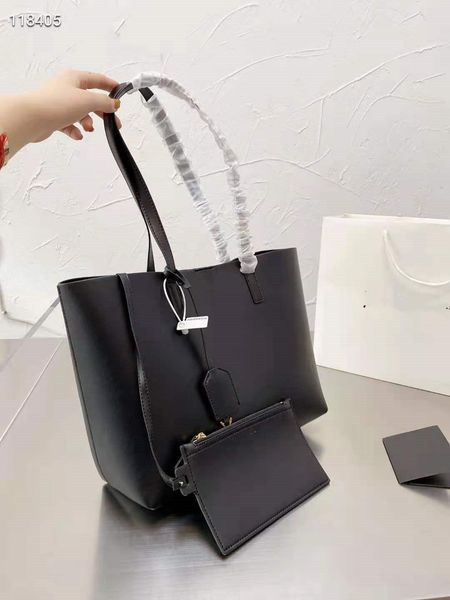 bag holderdesigner shoulder bag with purse matte fabric classic fashion women's shopping bag two piece set size 36cmhandbag hook
bag holderdesigner shoulder bag with purse matte fabric classic fashion women's shopping bag two piece set size 36cmhandbag hook