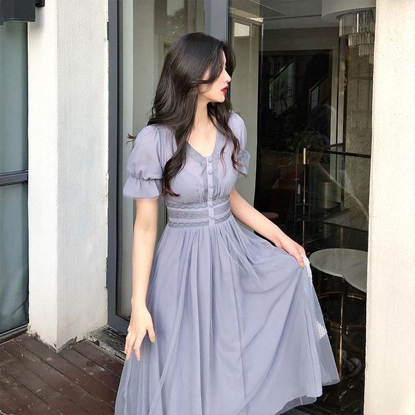 casual dresses jurken zomer 2021 summer dress women female v-neck short puff sleeve slim korean mesh elegant robe femme vestidos de verano, Black;gray
casual dresses jurken zomer 2021 summer dress women female v-neck short puff sleeve slim korean mesh elegant robe femme vestidos de verano, Black;gray
