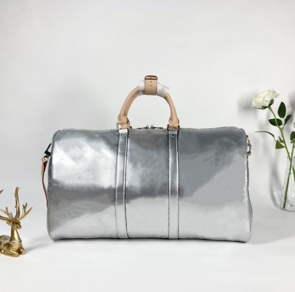 design travel duffle bag genuine leather waterproof large capacity fitness boarding bags male luxurys luggage handbags
design travel duffle bag genuine leather waterproof large capacity fitness boarding bags male luxurys luggage handbags