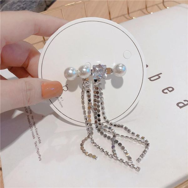 pins, brooches woman pin bunchy pearl shiny rhinestone long tassel brooch fashion jewelry suits coat clothing accessories, Gray
pins, brooches woman pin bunchy pearl shiny rhinestone long tassel brooch fashion jewelry suits coat clothing accessories, Gray