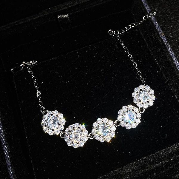charm bracelets exquisite flower bracelet with luxury shiny cubic zircon 925 sterling silver jewelry for women wedding statement valentines, Golden;silver
charm bracelets exquisite flower bracelet with luxury shiny cubic zircon 925 sterling silver jewelry for women wedding statement valentines, Golden;silver
