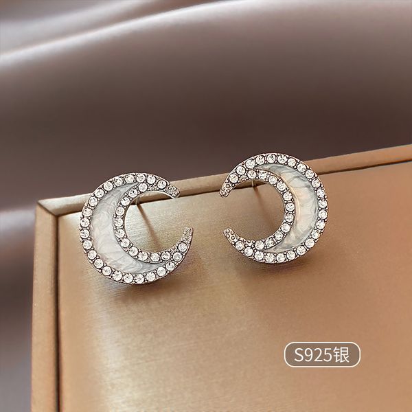 xianlan546 dust the moon necklace female white moonlight light chain pendant clavicle luxury niche ins necklace sipping cold wave, Silver
xianlan546 dust the moon necklace female white moonlight light chain pendant clavicle luxury niche ins necklace sipping cold wave, Silver