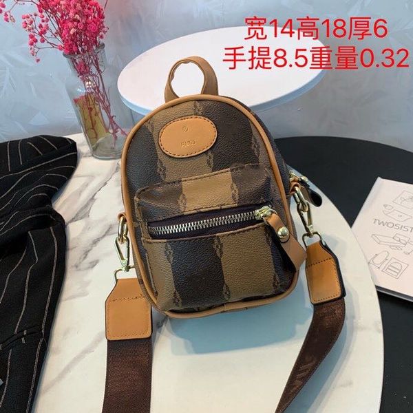 women's backpack messenger bag letter print fashion new leather canvas ball backpack casual small bags grils 2234
women's backpack messenger bag letter print fashion new leather canvas ball backpack casual small bags grils 2234