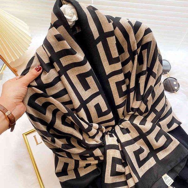 design new family carriage silk women's summer fashion super long scarf sunscreen shawl, Blue;gray
design new family carriage silk women's summer fashion super long scarf sunscreen shawl, Blue;gray