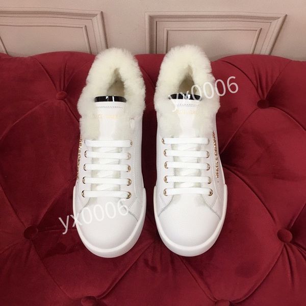 2021 men women casual shoes low 35-41 vulcanized ace red bottom b23 bee sneakers real leather rubber sole white diagonals hc200905, Red;white
2021 men women casual shoes low 35-41 vulcanized ace red bottom b23 bee sneakers real leather rubber sole white diagonals hc200905, Red;white