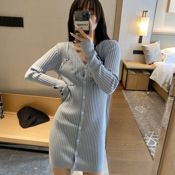 rope dress 8851 new fall 2020 thief v-neck slit slim knit skirt women, Black;gray
rope dress 8851 new fall 2020 thief v-neck slit slim knit skirt women, Black;gray