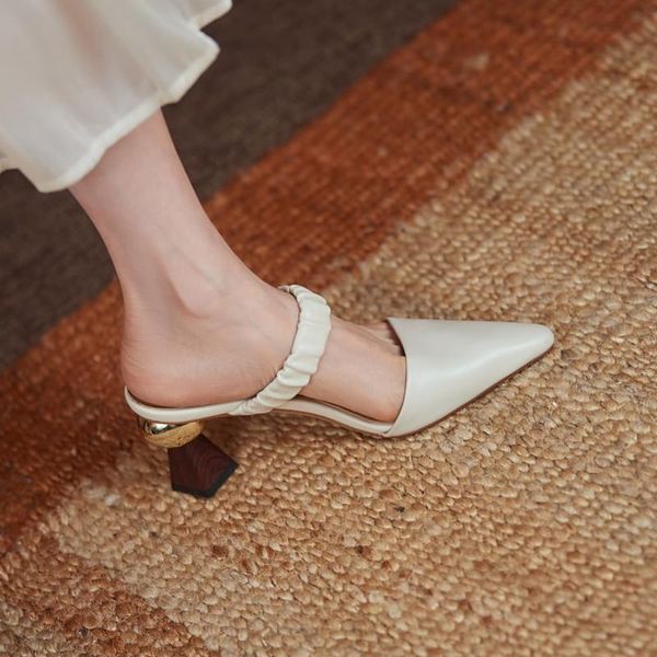 elegant pleated elastic strap natural genuine cow leather mules women strange odd high heels beige nude party shoe pumps size 43 dress shoes, Black
elegant pleated elastic strap natural genuine cow leather mules women strange odd high heels beige nude party shoe pumps size 43 dress shoes, Black