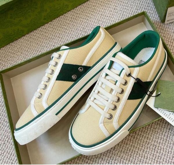luxury designer shoe tennis canvas beige blue washed jacquard denim women shoes 1977 sneaker ace rubber sole embroidered vintage casual s ma, Black
luxury designer shoe tennis canvas beige blue washed jacquard denim women shoes 1977 sneaker ace rubber sole embroidered vintage casual s ma, Black