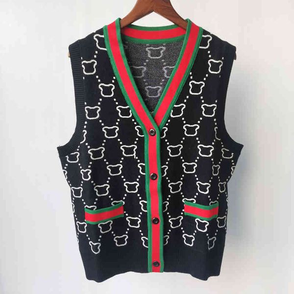 2022 factory wholesale new autumn style tiktok, the same sleeve sleeveless embroidered collar knitted cardigan, White;black
2022 factory wholesale new autumn style tiktok, the same sleeve sleeveless embroidered collar knitted cardigan, White;black
