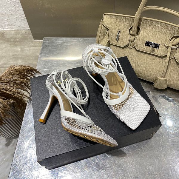 2021ss women sandal 6 colors wedge sandals square head fashion trend ladies wedge sandals size 35-41 shoe with original box, Black
2021ss women sandal 6 colors wedge sandals square head fashion trend ladies wedge sandals size 35-41 shoe with original box, Black