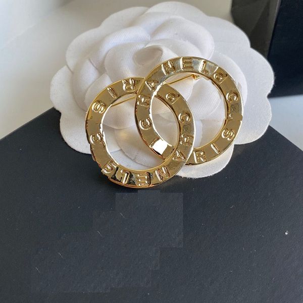 famous designer c brand luxury brooch ladies rhinestone letter suit fashion jewelry accessories, Gray
famous designer c brand luxury brooch ladies rhinestone letter suit fashion jewelry accessories, Gray