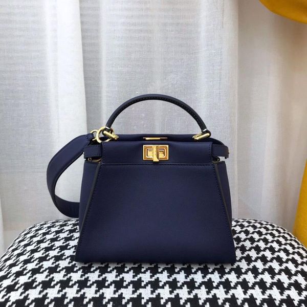 evening bags 2021 style fabric luxury handbags women designer suitable shoulder for bag
evening bags 2021 style fabric luxury handbags women designer suitable shoulder for bag