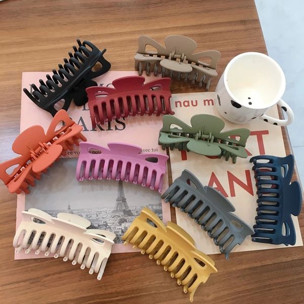 matte hair claws hairpins frosted acetic acid hair clip geometric acrylic hairgrips hollow out barrettes oversized hair claws, Golden;silver
matte hair claws hairpins frosted acetic acid hair clip geometric acrylic hairgrips hollow out barrettes oversized hair claws, Golden;silver