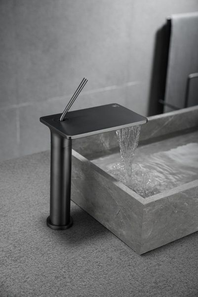 luxury waterfall brass bathroom sink faucet tall basin mixer tap fashion design copper single hole faucets
luxury waterfall brass bathroom sink faucet tall basin mixer tap fashion design copper single hole faucets