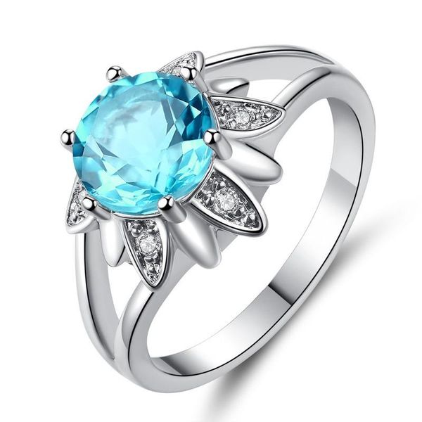 wedding rings 2021 modern fashion women's ring inlaid lake blue crystal zircon engagement design jewelry, Slivery;golden
wedding rings 2021 modern fashion women's ring inlaid lake blue crystal zircon engagement design jewelry, Slivery;golden