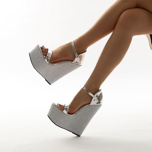 sandals 2021 fashion shiny platform patent leather ankle buckle wedge heel sense, Black
sandals 2021 fashion shiny platform patent leather ankle buckle wedge heel sense, Black
