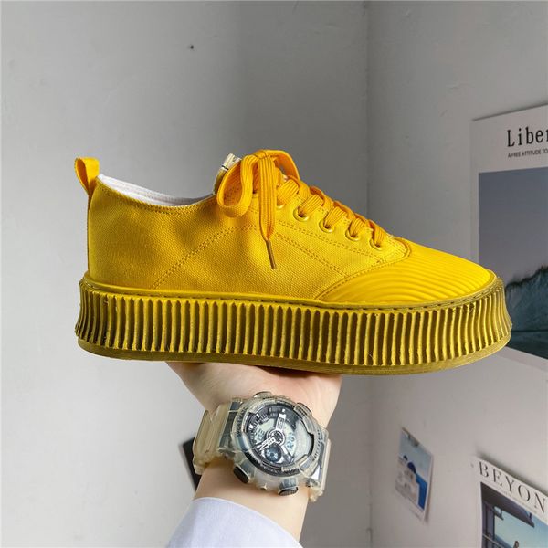 original classic men's running shoes women's jogging trainers walking breathable and lightweight sports sneakers
original classic men's running shoes women's jogging trainers walking breathable and lightweight sports sneakers