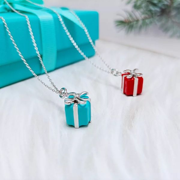 s925 sterling silver gift box necklace, classic fashion, jewelry, original 1:1, birthday gift
s925 sterling silver gift box necklace, classic fashion, jewelry, original 1:1, birthday gift