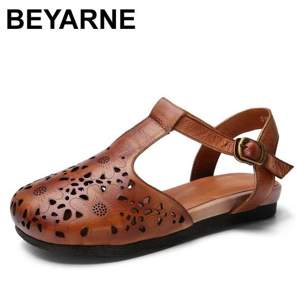 summer 2021 woman soft bottom hollow out in baotou sandals fashion comfortable flat leather large size wome, Black
summer 2021 woman soft bottom hollow out in baotou sandals fashion comfortable flat leather large size wome, Black