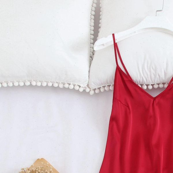 sling deep v neck mini women sleepwear simulation silk nightdress thin tempting open back lingerie night dresses for, Black;red
sling deep v neck mini women sleepwear simulation silk nightdress thin tempting open back lingerie night dresses for, Black;red