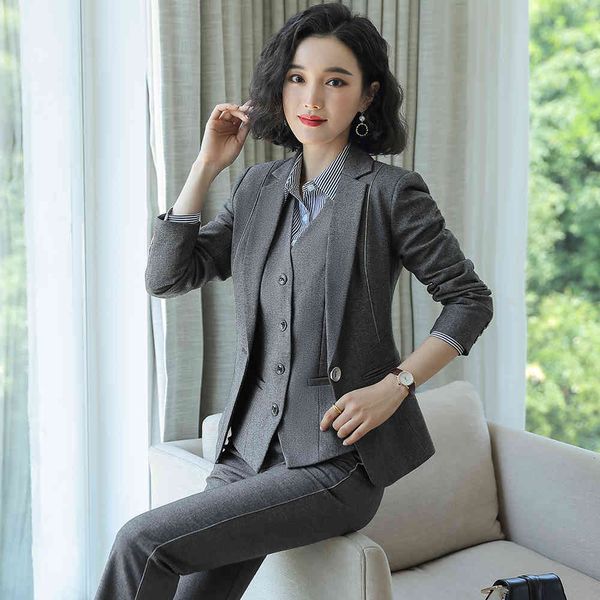 pant three gray female ensembles stripe blazer vest jacket and suit pants lady of the office formal business work career clothes, White
pant three gray female ensembles stripe blazer vest jacket and suit pants lady of the office formal business work career clothes, White