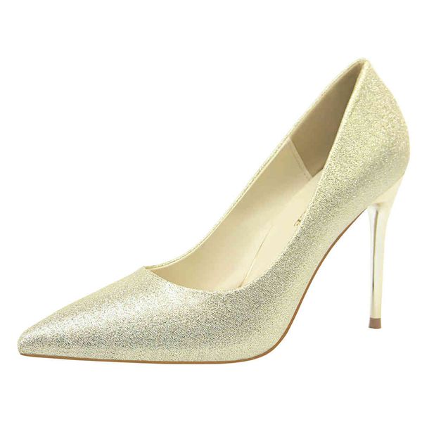 sandals large size 34-43 fashion metal heel women's wedding shoe solid silk concise women pumps pointed toe high heels shoes g0042, Black
sandals large size 34-43 fashion metal heel women's wedding shoe solid silk concise women pumps pointed toe high heels shoes g0042, Black