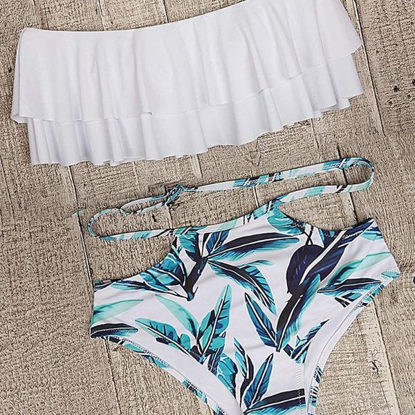 women's swimwear women off shoulder bikini swimsuit ruffle flounce with hipster bottom two piece bathing suit, White;black
women's swimwear women off shoulder bikini swimsuit ruffle flounce with hipster bottom two piece bathing suit, White;black