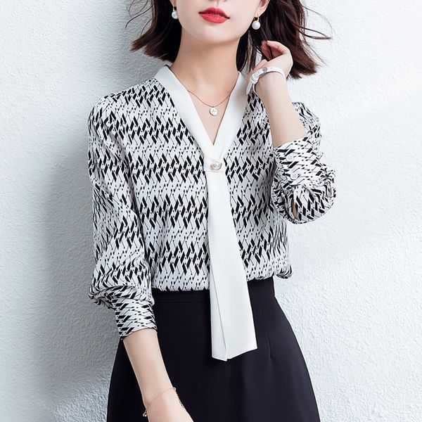women's blouses & shirts striped female blouse long sleeve, wide shirt striped elegant silk 9l9x, White
women's blouses & shirts striped female blouse long sleeve, wide shirt striped elegant silk 9l9x, White