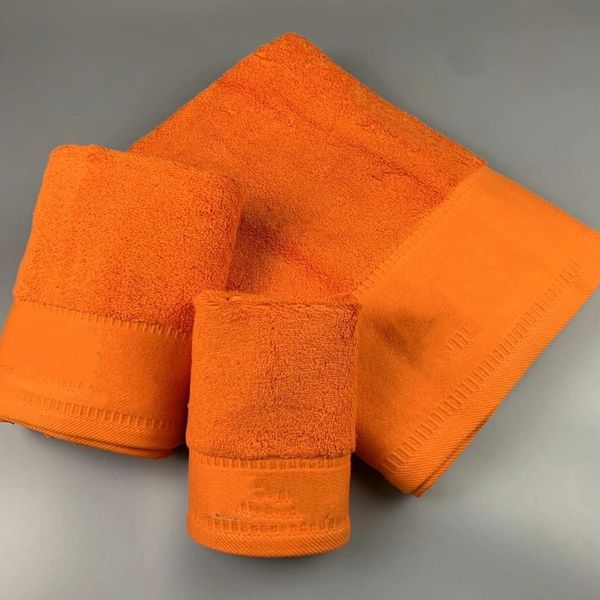 towel 100% cotton up grade embroidered hand set , absorbent face cloth bath for bathroom,
towel 100% cotton up grade embroidered hand set , absorbent face cloth bath for bathroom,