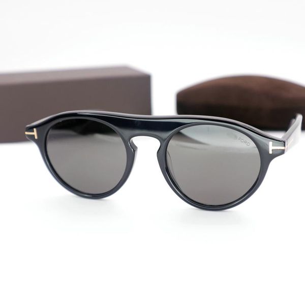 sunglasses fashion tom tf0633 polarized men sun glasses for women driving square with original case, White;black
sunglasses fashion tom tf0633 polarized men sun glasses for women driving square with original case, White;black