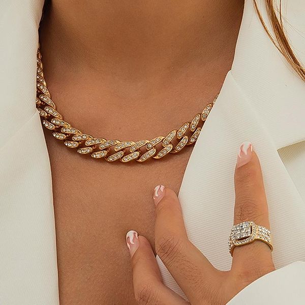 chokers punk rhinestone cuban link thick chain choker women men hip hop jewerly grunge geometric lock necklaces collar collier femme, Golden;silver
chokers punk rhinestone cuban link thick chain choker women men hip hop jewerly grunge geometric lock necklaces collar collier femme, Golden;silver