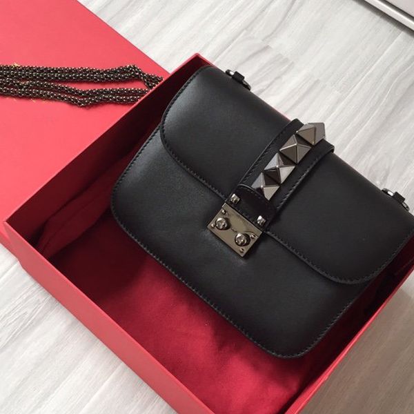 female chain pack crossbody bag women shoulder bag rivet hardware fashion plain genuine leather interior zipper purse blacklirc
female chain pack crossbody bag women shoulder bag rivet hardware fashion plain genuine leather interior zipper purse blacklirc