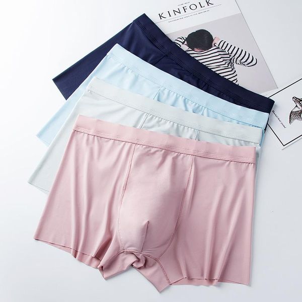 men's ice silk solid color underwear one-piece high-quality seamless, comfortable and breathable boxer briefs underpants, Black;white
men's ice silk solid color underwear one-piece high-quality seamless, comfortable and breathable boxer briefs underpants, Black;white
