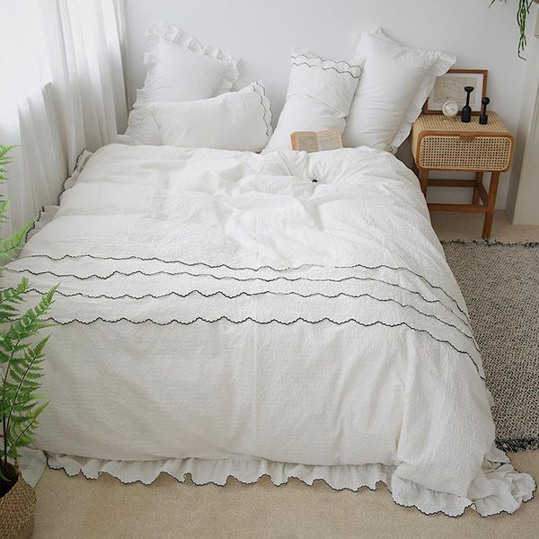 bedding sets 100% cotton king size white gray seersucker duvet cover bed sheets/fitted sheet linen set for girls
bedding sets 100% cotton king size white gray seersucker duvet cover bed sheets/fitted sheet linen set for girls