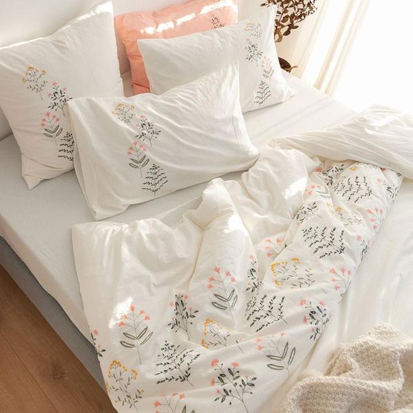 bedding sets cotton washed embroidery four-piece set of simple plain pure double duvet cover sheet bed spring and summer
bedding sets cotton washed embroidery four-piece set of simple plain pure double duvet cover sheet bed spring and summer