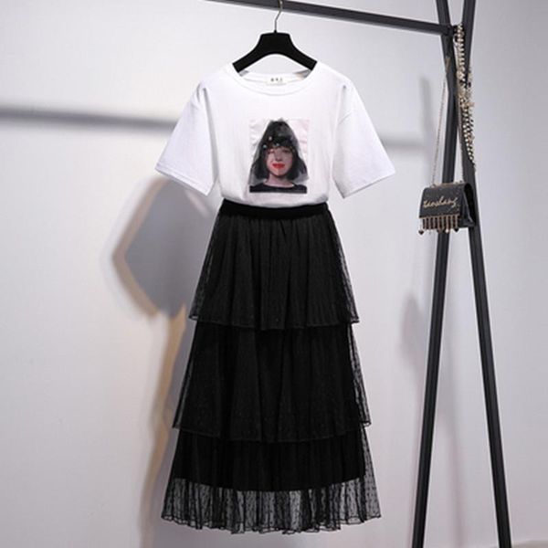 two piece dress 2021 women leisure printing round neck t-shirt + summer fashion high waist mesh cake skirt set 2, White
two piece dress 2021 women leisure printing round neck t-shirt + summer fashion high waist mesh cake skirt set 2, White