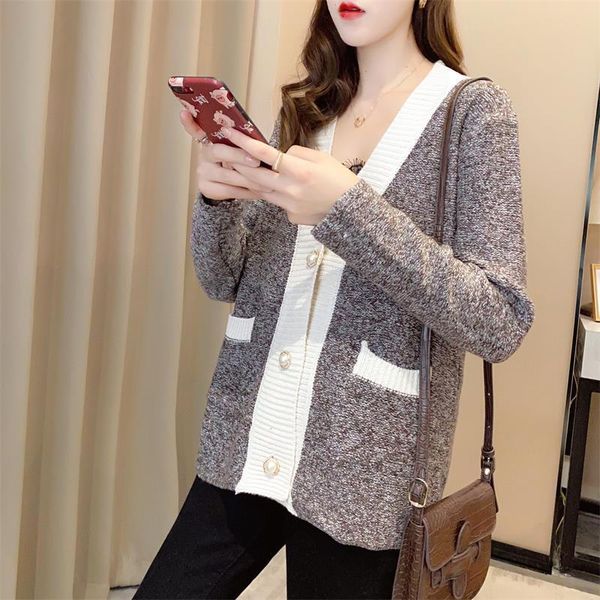 2021 women's sweater, idyllic style fragrant pure lovely solid color ladies temperament full score, White;black
2021 women's sweater, idyllic style fragrant pure lovely solid color ladies temperament full score, White;black