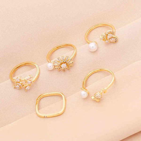 jewelry full diamond pearl opening butterfly ring female personality fashion ins hand jewelry r058, Silver
jewelry full diamond pearl opening butterfly ring female personality fashion ins hand jewelry r058, Silver