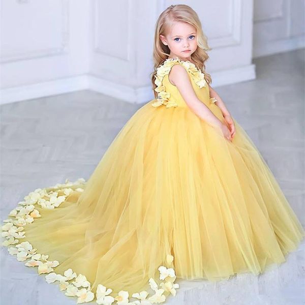 girl's dresses lovely kids birthday party dress yellow v neck ball gown flower girls pageant with 3d flowers, Red;yellow
girl's dresses lovely kids birthday party dress yellow v neck ball gown flower girls pageant with 3d flowers, Red;yellow