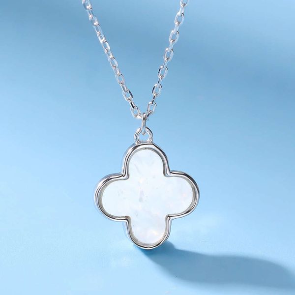 baoyuan silver four leaf clover seven color shell necklace s925 pure silver simple fashion clavicle chain women's accessories, Black
baoyuan silver four leaf clover seven color shell necklace s925 pure silver simple fashion clavicle chain women's accessories, Black