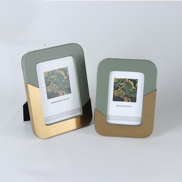 6/7 inch high grade light luxury metal leather po frame living room ornaments frames
6/7 inch high grade light luxury metal leather po frame living room ornaments frames