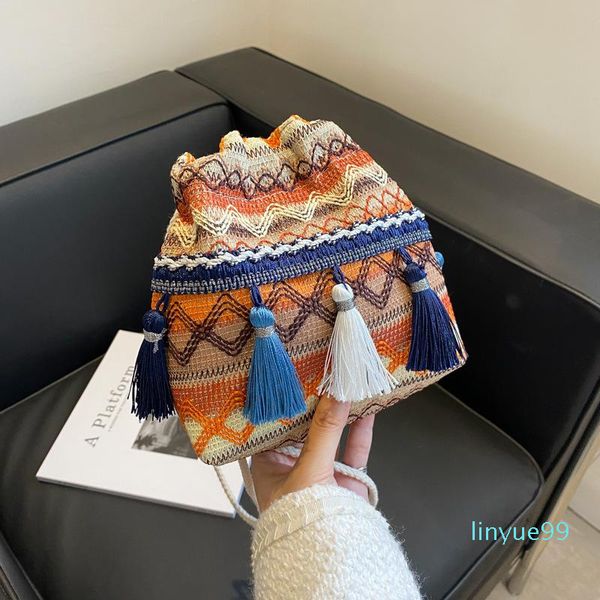 evening bags fashion women's bag 2021 autumn and winter ethnic wind personality shoulder crossbody tassel woven bucket female
evening bags fashion women's bag 2021 autumn and winter ethnic wind personality shoulder crossbody tassel woven bucket female
