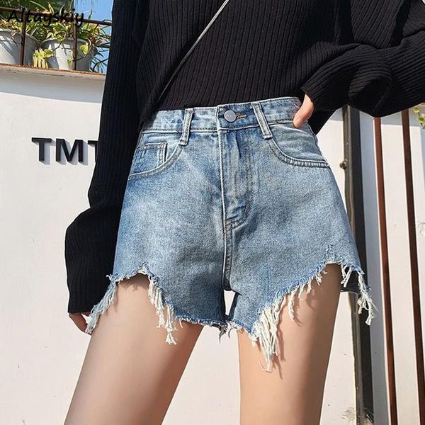 women's shorts women denim solid fur-lined ripped distressed korean style female streetwear all-match leisure irregular chic vintage, White;black
women's shorts women denim solid fur-lined ripped distressed korean style female streetwear all-match leisure irregular chic vintage, White;black