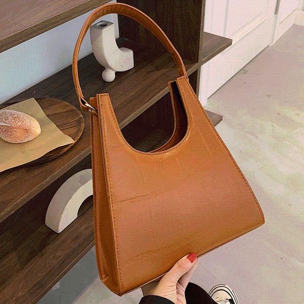 evening bags simple handbags women designer baguette bag female vintage shoulder solid color casual travel tote sac armpit
evening bags simple handbags women designer baguette bag female vintage shoulder solid color casual travel tote sac armpit