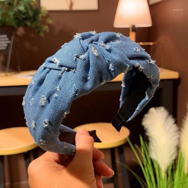 fashion hole cowboy jeans solid color knotted wide hair bands hairbands for women accessories headbands wholesale1
fashion hole cowboy jeans solid color knotted wide hair bands hairbands for women accessories headbands wholesale1